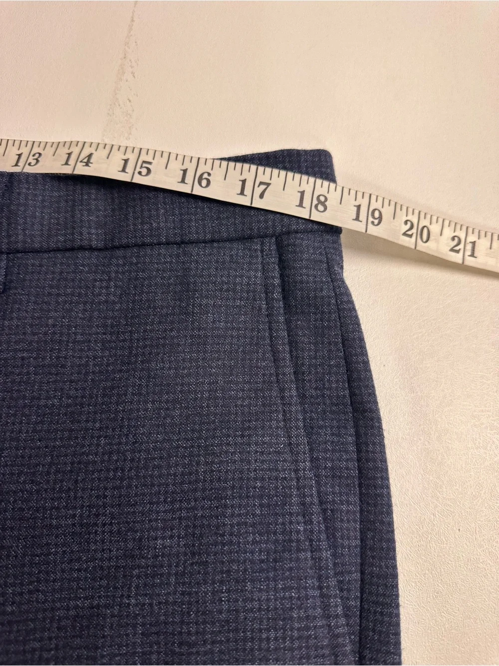 Banana Republic men’s size 38 slim fit‎ wool blend trousers